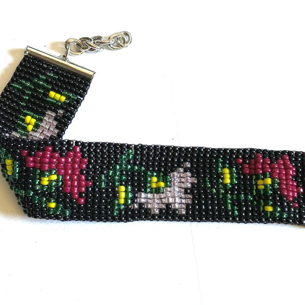 Red & Pink Flowered Hand Beaded Bracelet